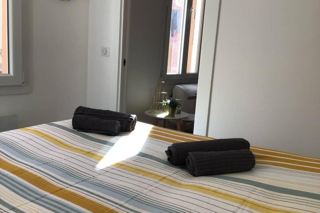 Appartement 2 Chambres Refait A Neuf, Climatise, A 2 Min De La Mer Ница Екстериор снимка